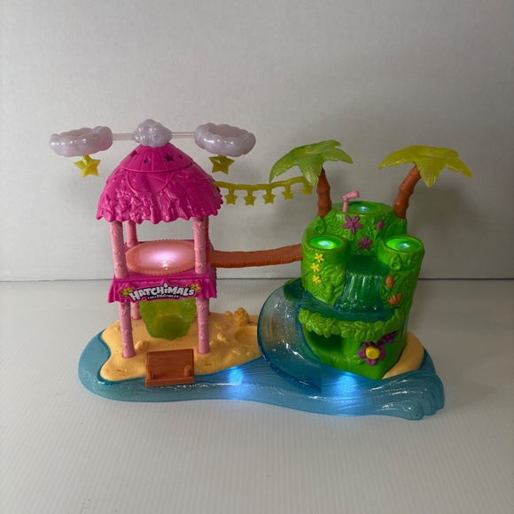 Hatchimals CollEGGtibles Tropical Party Play Set WORKS